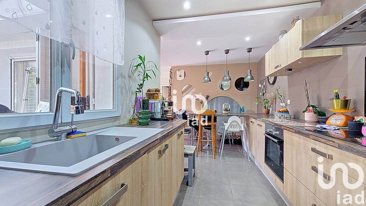 Photo 1 - Maison à SAINT-GERMAIN-LES-CORBEIL