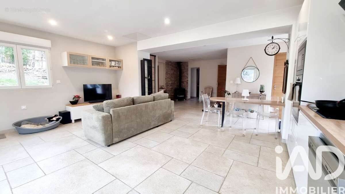 Photo 5 - Maison à TOURVES