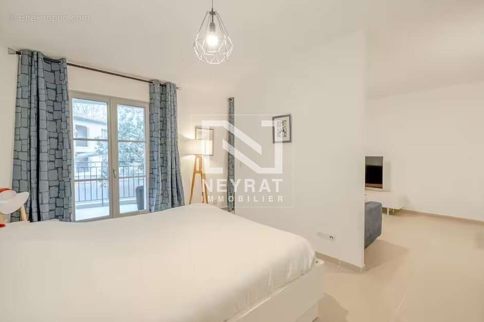 Appartement à SAINT-TROPEZ