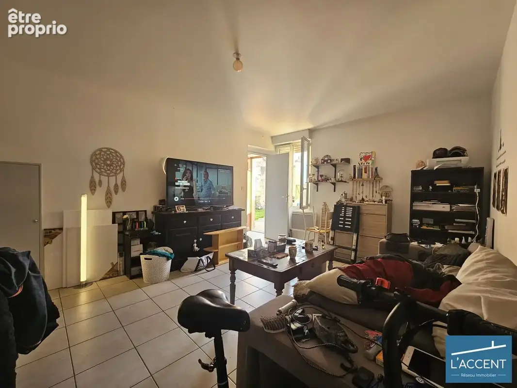 Maison 5 pièces 439 m² à vendre à Jonquieres-Saint-Vincent (30300) - photo 4