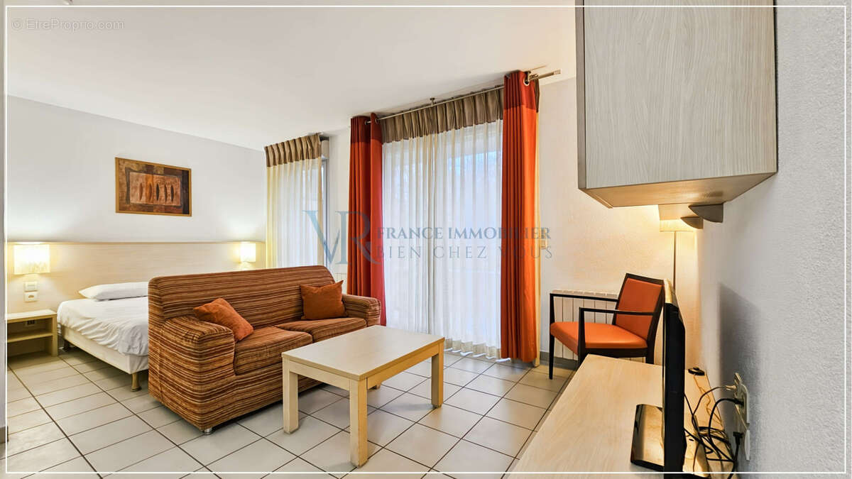 Studio meublé avec balcon et parking sous-sol - photo 6