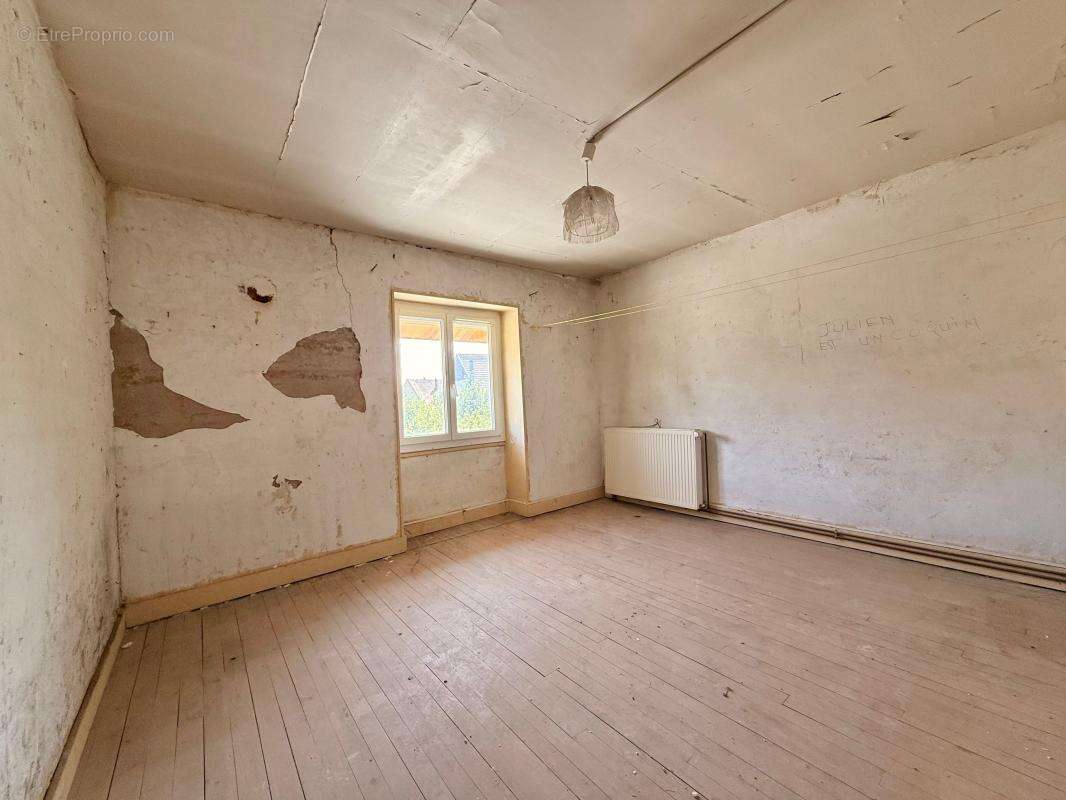 Grande maison 176 m² avec extension – Fort potentiel – Lamarche-sur-Saône - photo 14