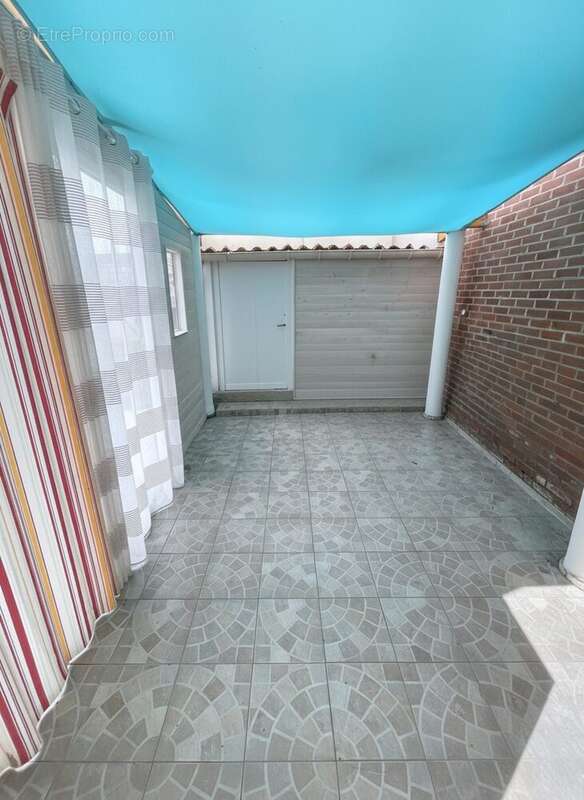 Maison à AULNOYE-AYMERIES