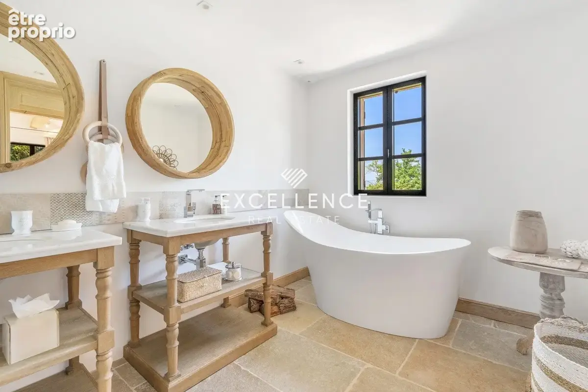 Maison 7 pièces 600 m² à vendre à Saint-Tropez (83990) - photo 5