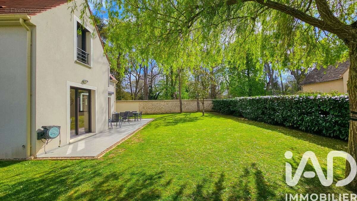 Photo 3 - Maison à MORAINVILLIERS