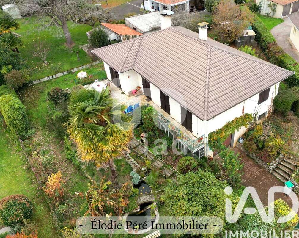 Photo 4 - Maison à JUILLAN