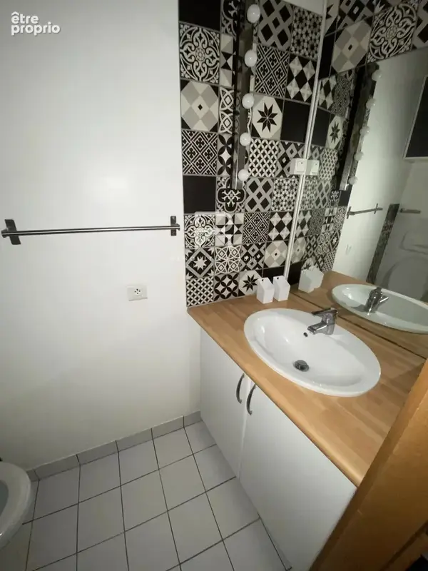 Studio 10 m2 vendu loué - photo 3