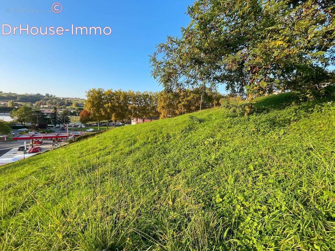 Terrain à HASPARREN