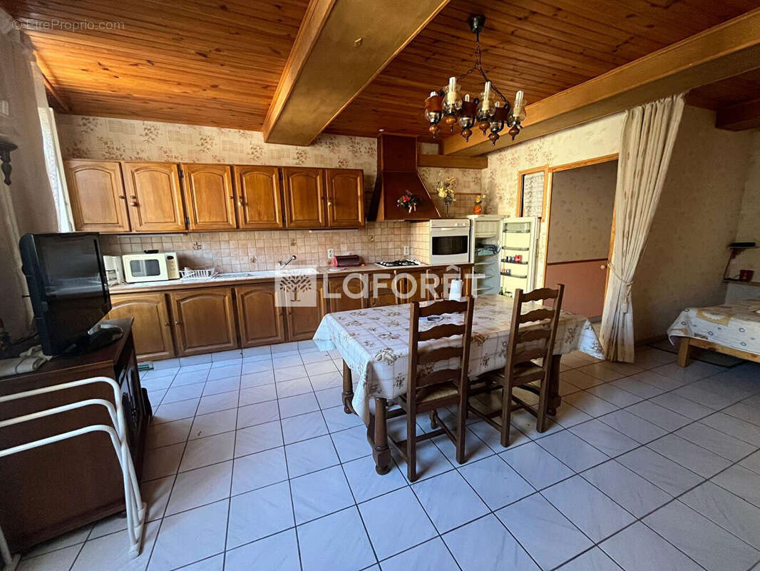 Appartement à ARLES-SUR-TECH