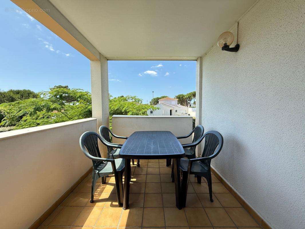 Appartement à VAUX-SUR-MER