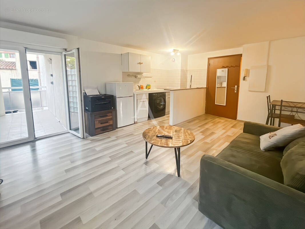 Appartement à LE CANNET