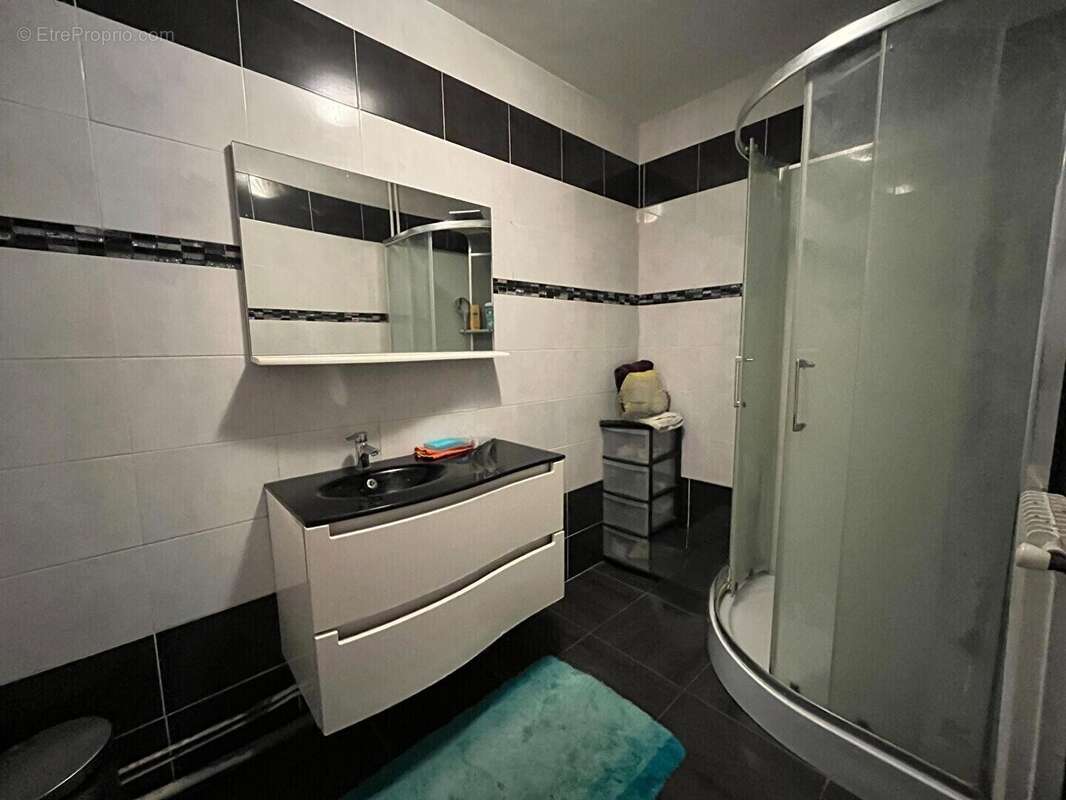 Appartement à RIS-ORANGIS