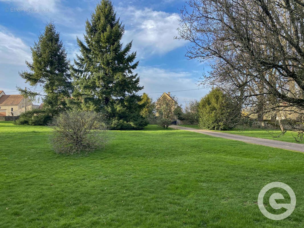 Maison à SAINTE-COLOMBE