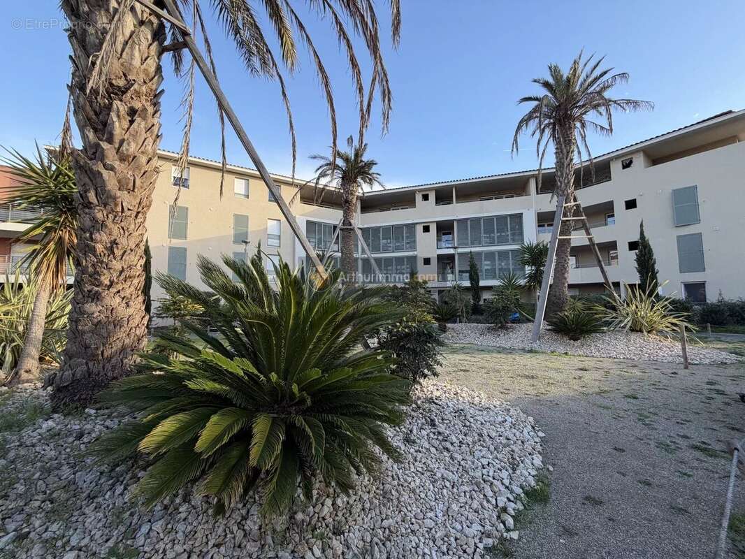 Appartement à FREJUS