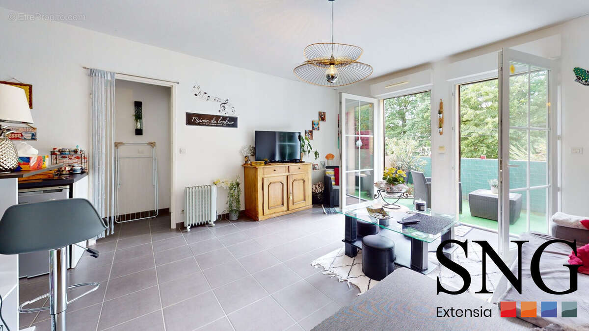 Appartement à ARES