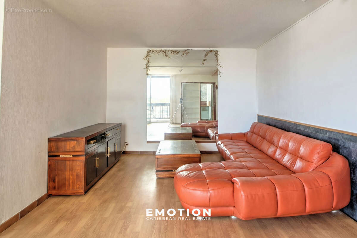 Appartement à LE GOSIER