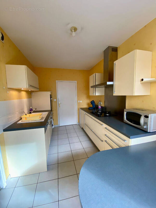 Appartement à MONTCEAU-LES-MINES