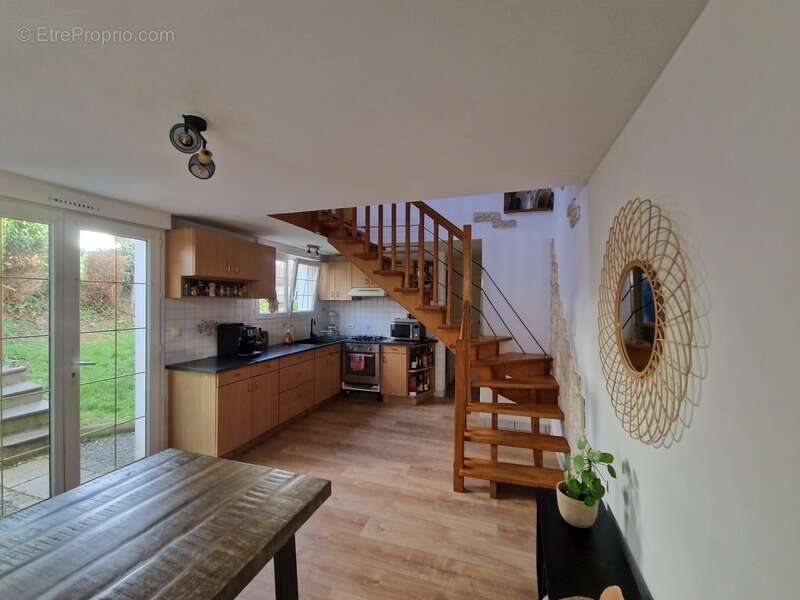 Maison à PLOMODIERN