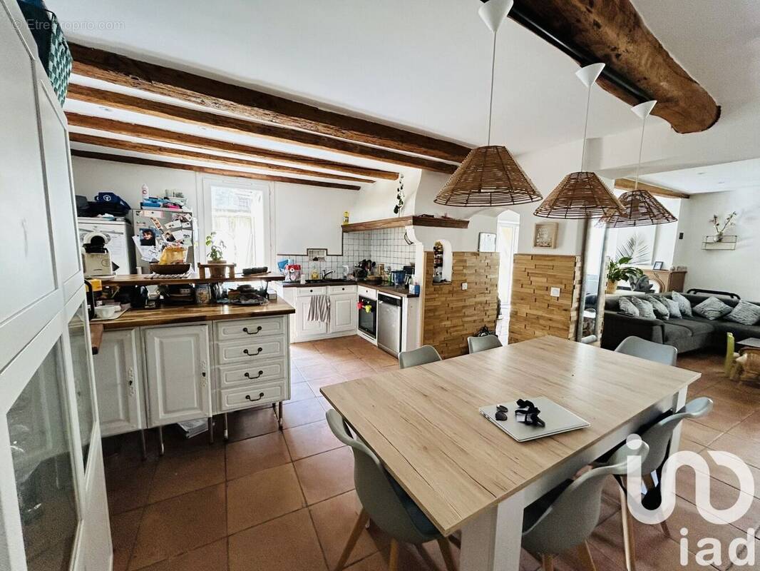 Photo 1 - Appartement à MORIERES-LES-AVIGNON