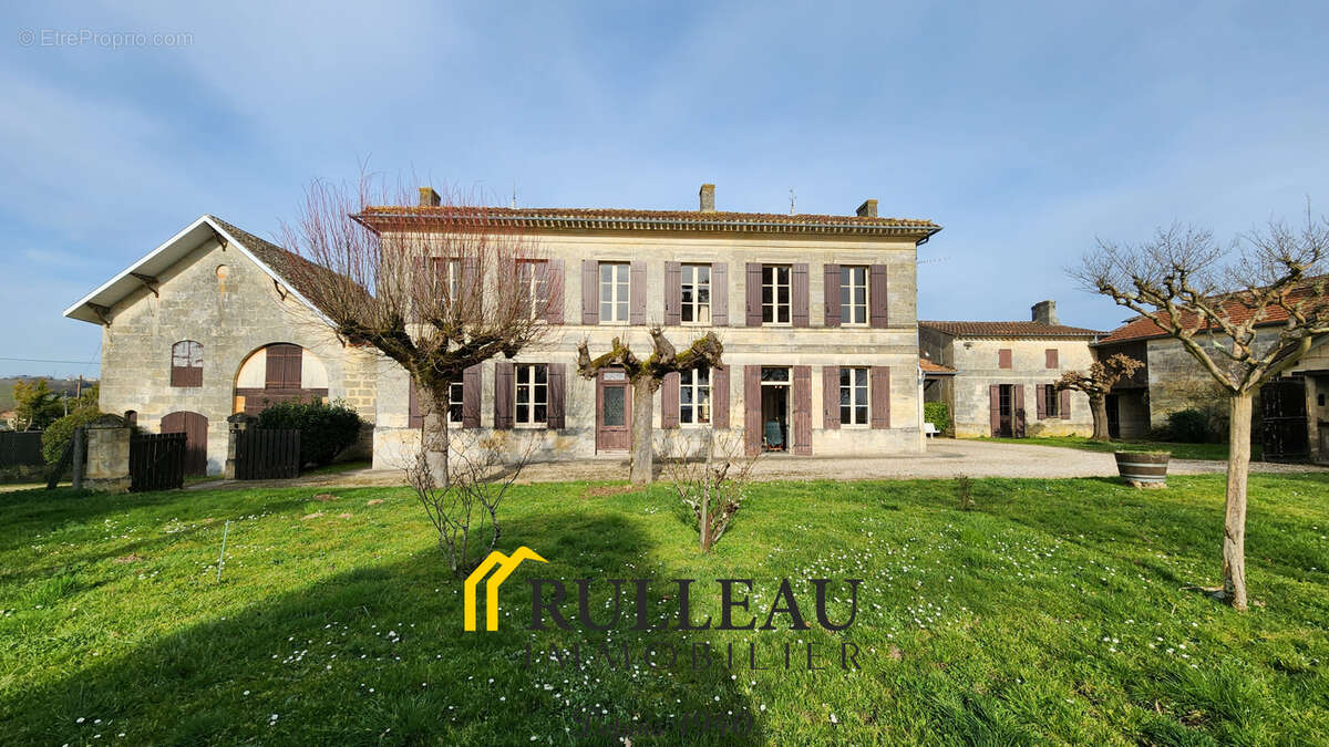 Maison à BAYON-SUR-GIRONDE