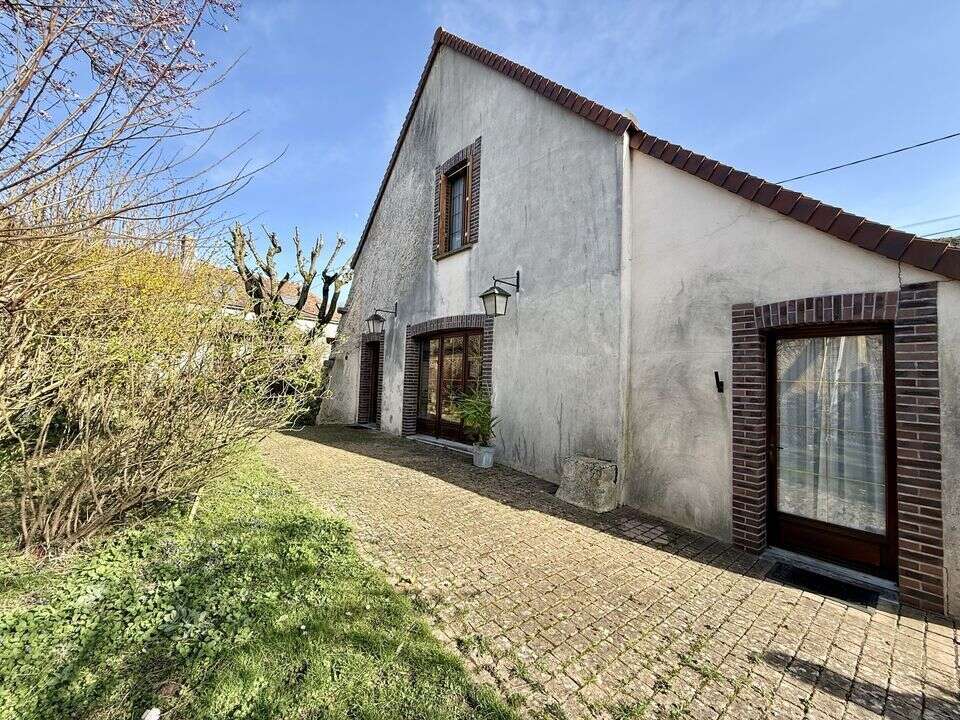 Maison à PONT-SUR-YONNE