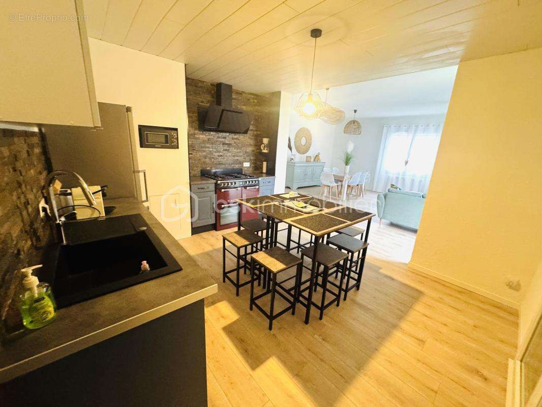 Maison à LIGNAN-SUR-ORB