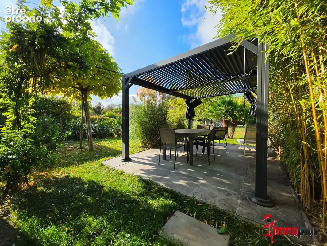 Village-Neuf : Maison - 6 pièces - 157 m2 - photo 3