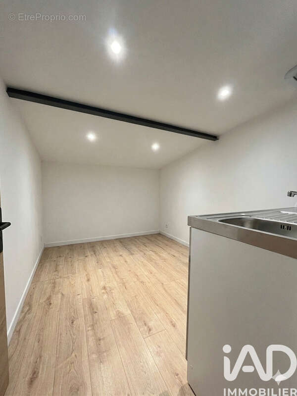 Photo 5 - Commerce à RICHARDMENIL