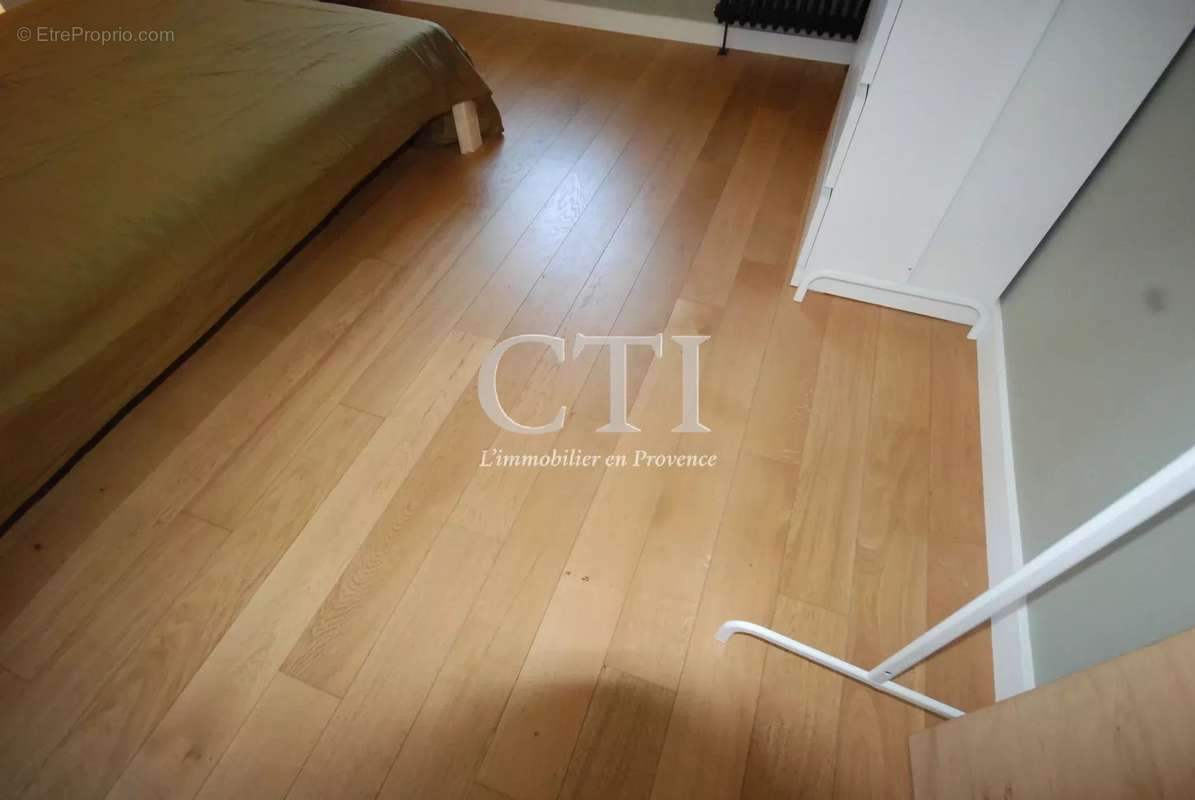 Maison à VAISON-LA-ROMAINE