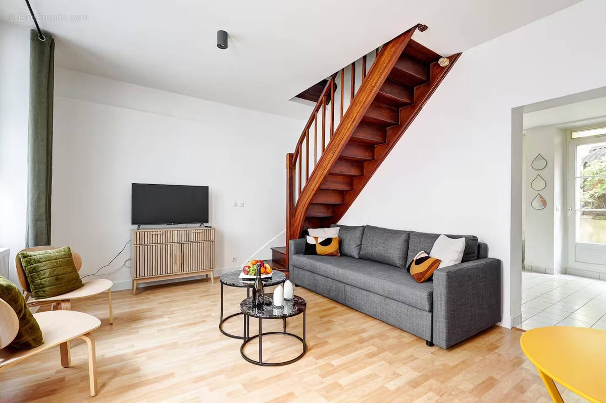 Appartement à LEVALLOIS-PERRET
