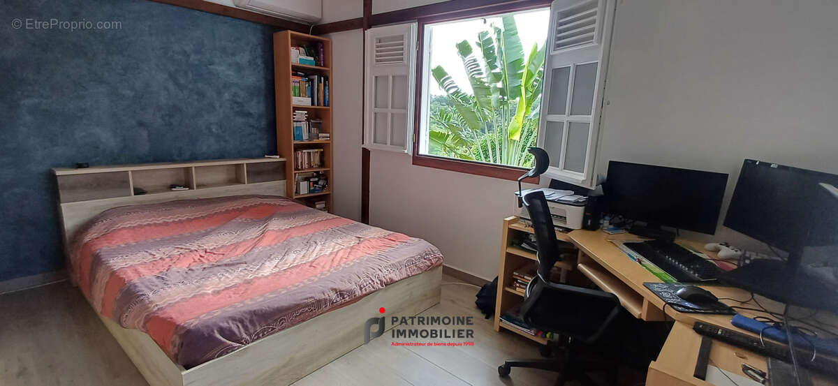 Maison t4 de 95 m2 sur terrain de 1000 m2 avec piscine et vue degagée sur petit bourg - photo 19