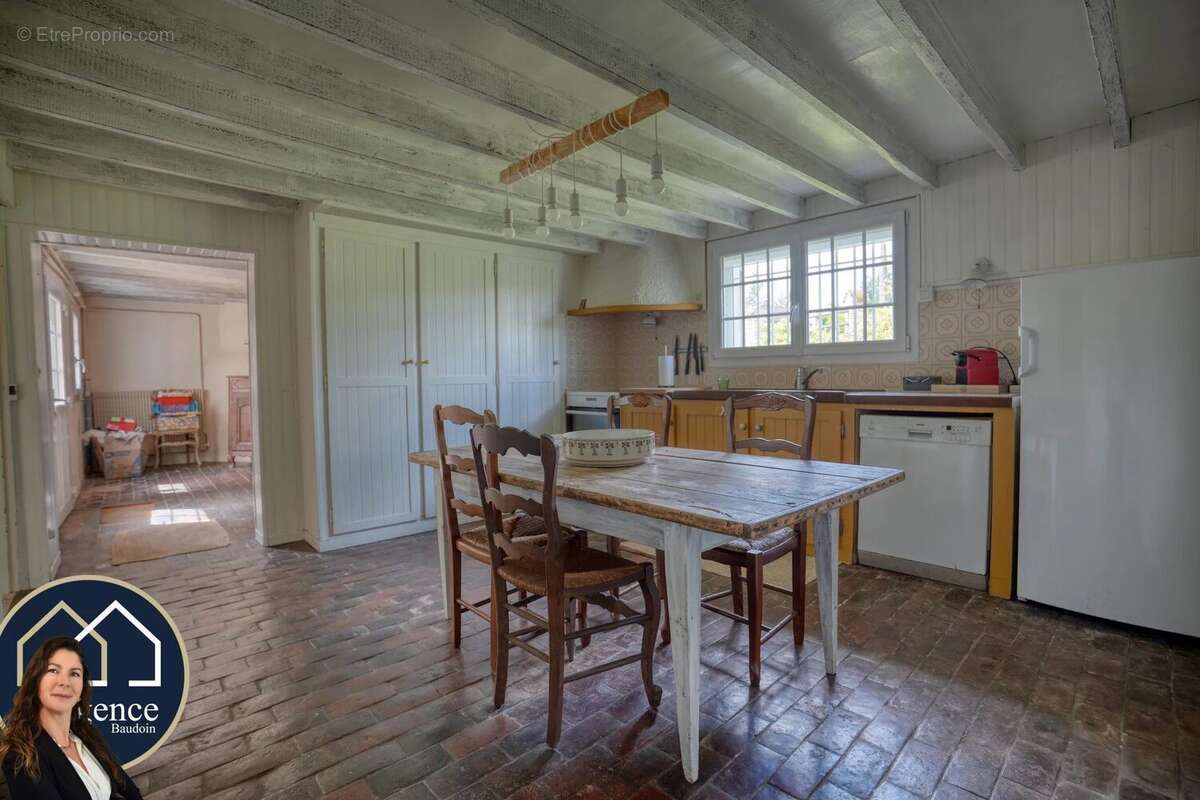 Maison à LA BOISSIERE-ECOLE