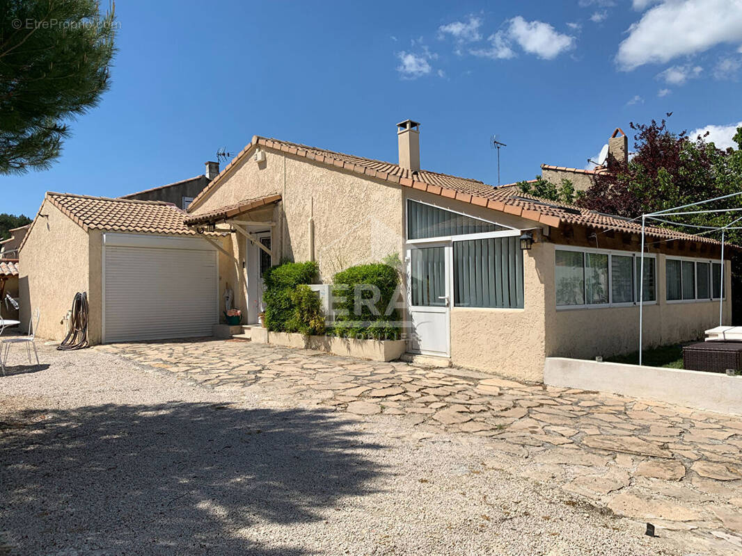 Maison à ROQUEFORT-LA-BEDOULE