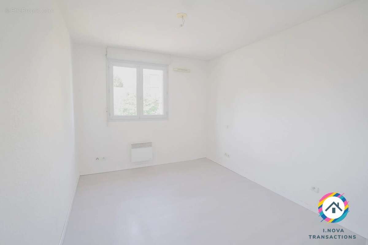 T2 47 m² – Lumineux – Rentabilité 9% – Secteur Château de l’Hers - photo 8