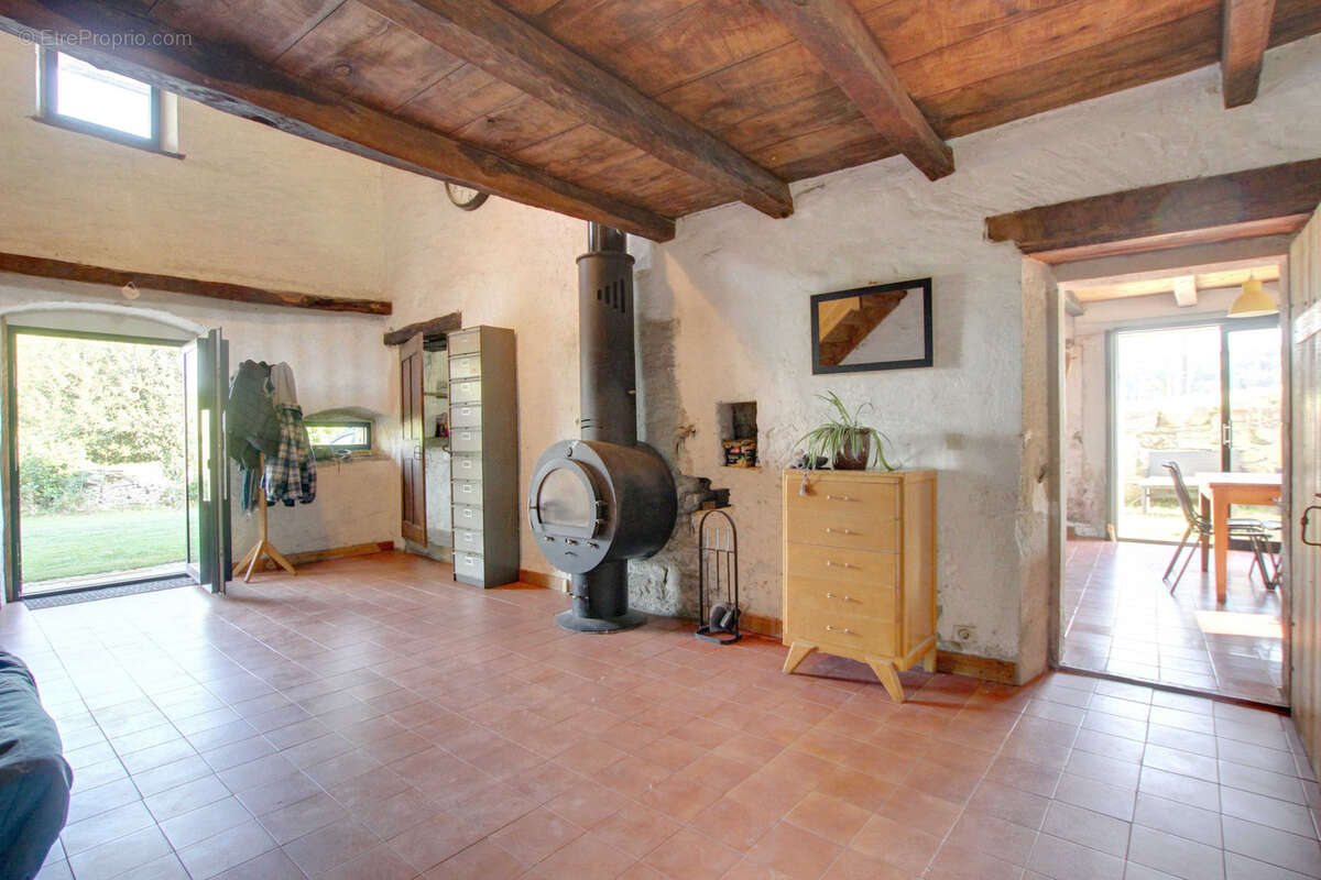 Maison à MASSINGY