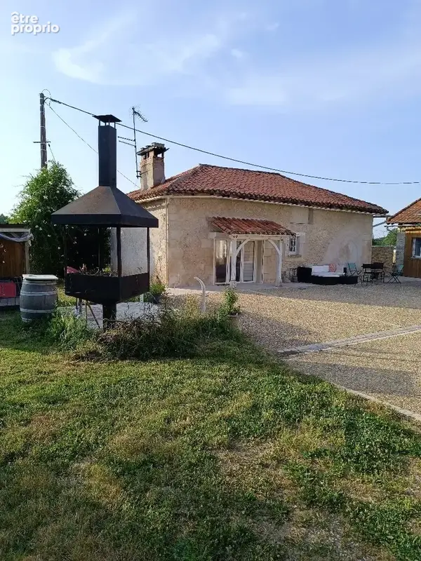 Ferme restauree avec gout comprenant 2 gites sur 6700 m2 de terrain 15 mn de perigueux - photo 19