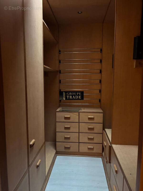 Appartement à CHENNEVIERES-SUR-MARNE