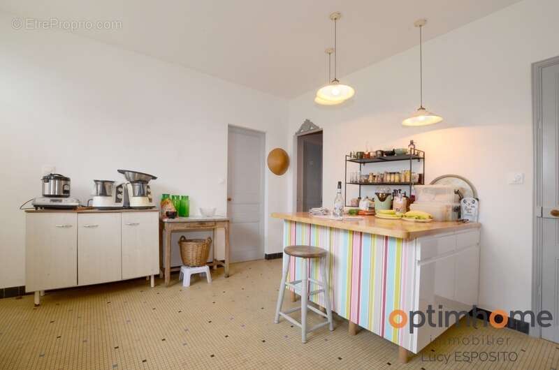 Maison à TAIZE-AIZIE