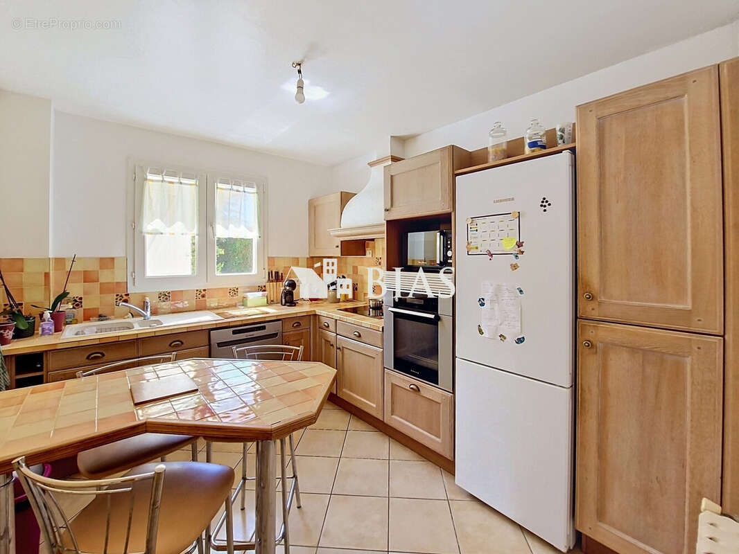 Maison 6 pièces 139 m² à vendre à Fontaine-Bellenger (27600) - photo 4