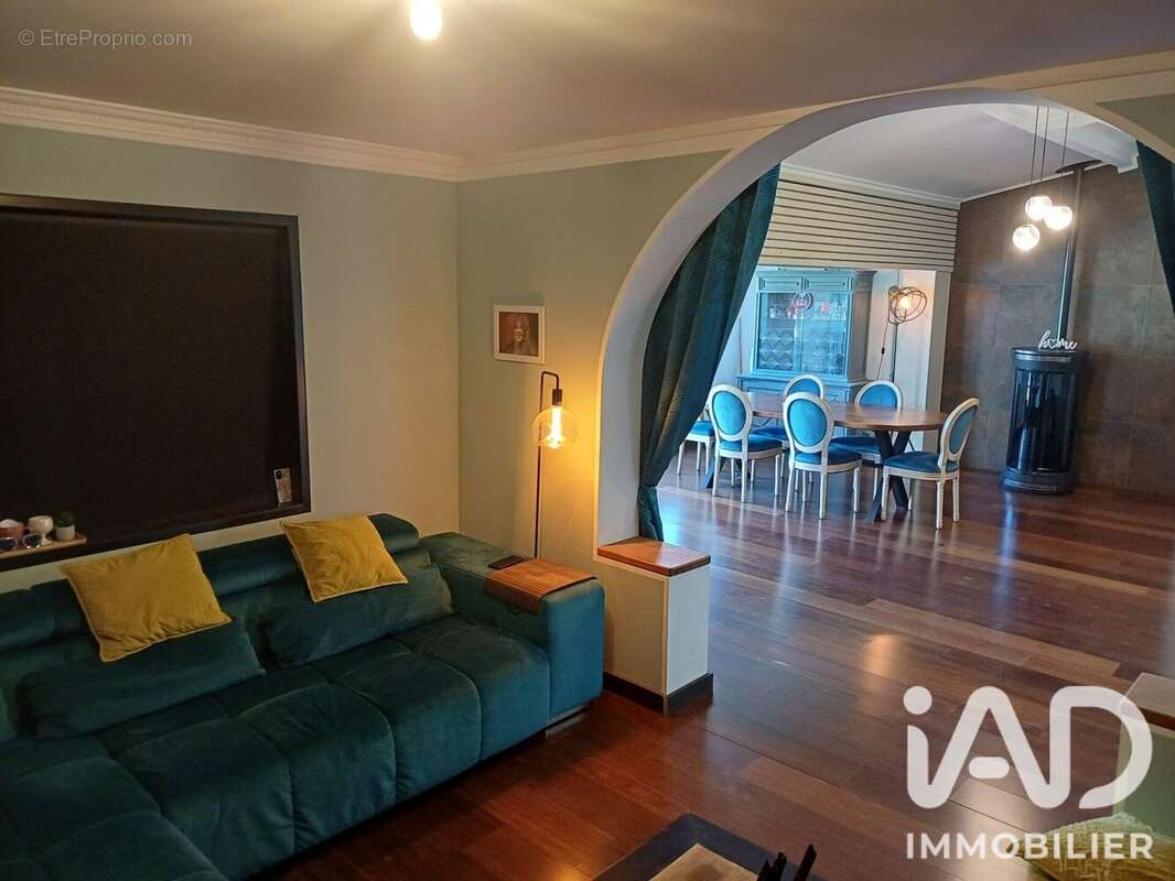 Maison 160 m² à Saint-Amand-Les-Eaux  - photo 4
