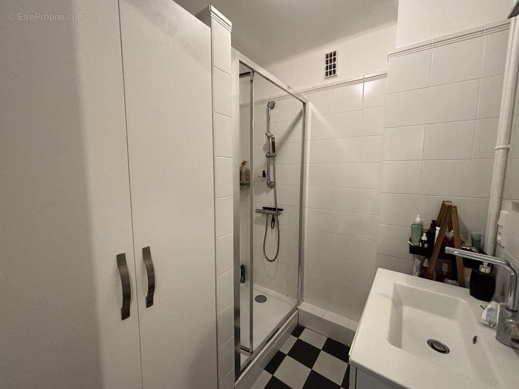Appartement 81 m² à Privas  - photo 9