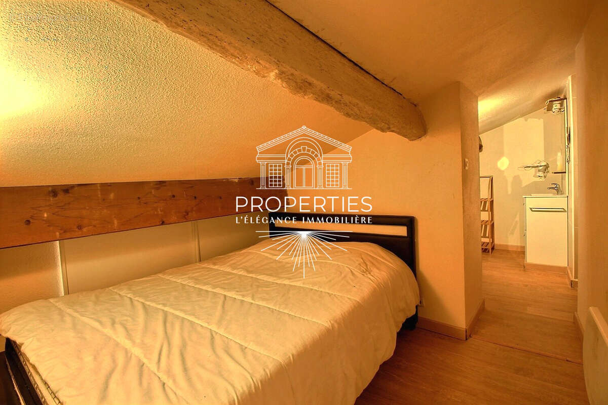 Appartement à HYERES