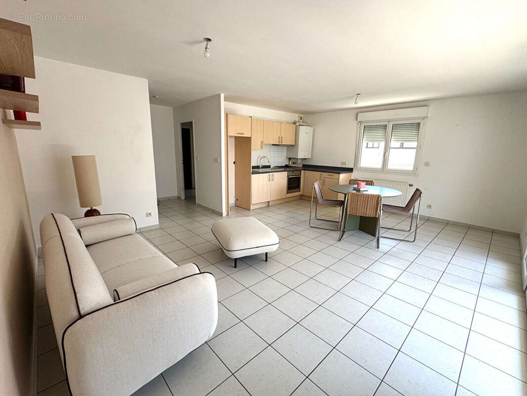 Appartement 68 m² à Annemasse  - photo 9