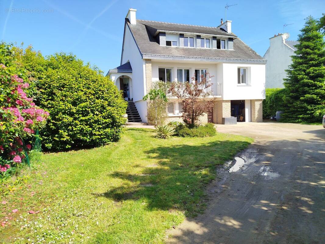 Maison à RIEC-SUR-BELON