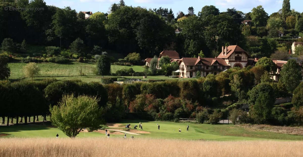 Maison à CHAMBOURCY