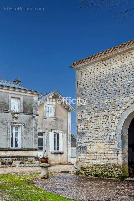 Maison à REPARSAC
