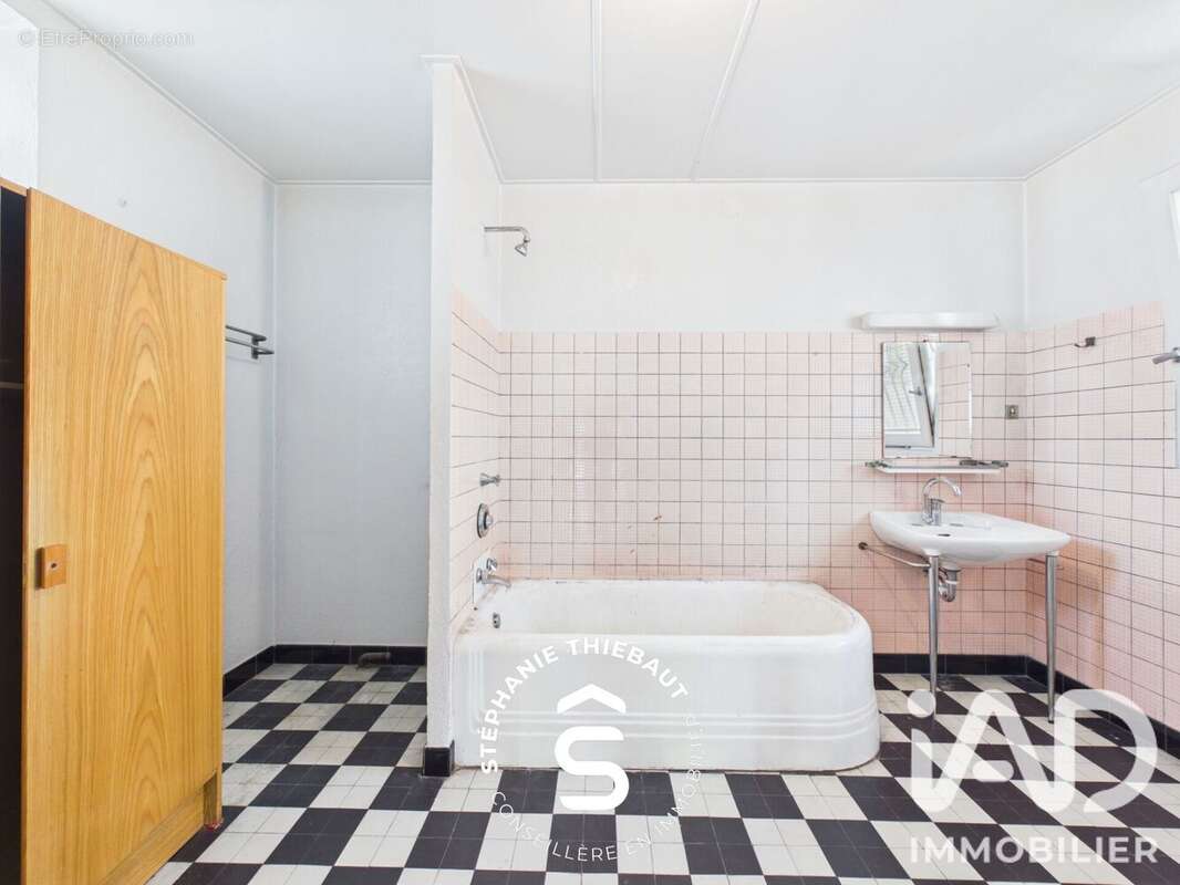 Commerce 346 m² à Epinal  - photo 5