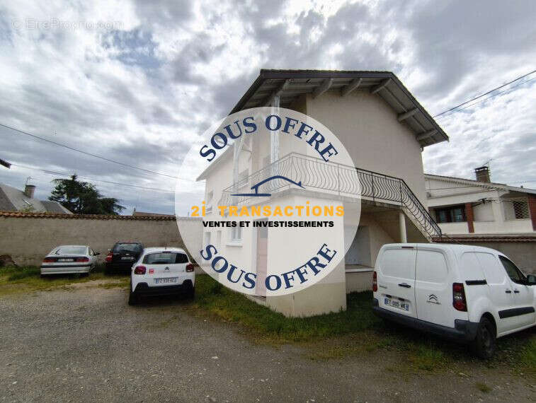 Appartement à SURY-LE-COMTAL