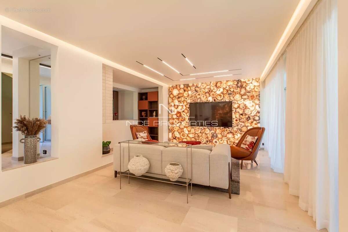 Maison à SAINT-JEAN-CAP-FERRAT