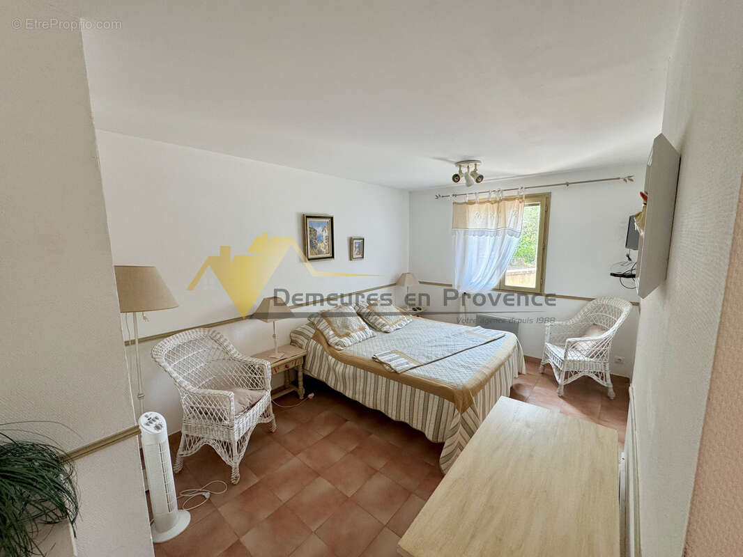 Appartement à SABLET
